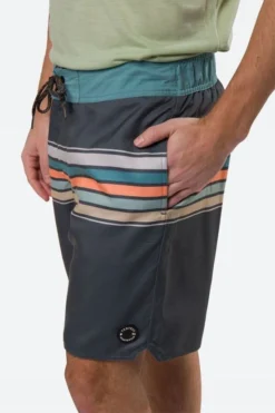 Protest Prtkalford Zwembroek -AGU Verkoopwinkel f12ich0003 5253 014 nl